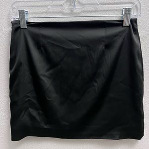 Aritzia - Best Sunday silk black skirt